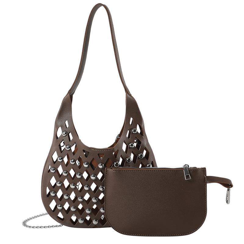 Hollow Underarm Bag for Women with Niche Design 2024 New Hollowed Out Sky Star Commuting Fashionable Rivet Single Shoulder Crossbody Bag