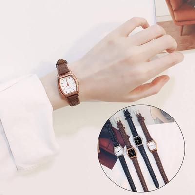 Moderní unisex dámské módní hodinky čtvercové jednoduché vysoce kvalitní párové kulaté retro oblíbené persegi náramkové hodinky quartz hodinky korejské značky výprodej