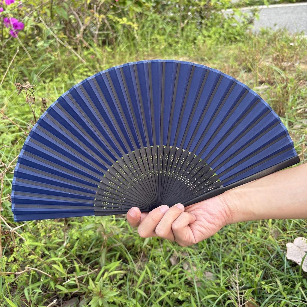 Ventaglio di Seta Elegante e Completo di Regalo Perfetto per Fuochi d'Artificio Estivi all'Estero, Kabuki Estivo e Prevenzione del Colpo di Calore [SENMAN] Uomo di Alta Qualità - Popolare,