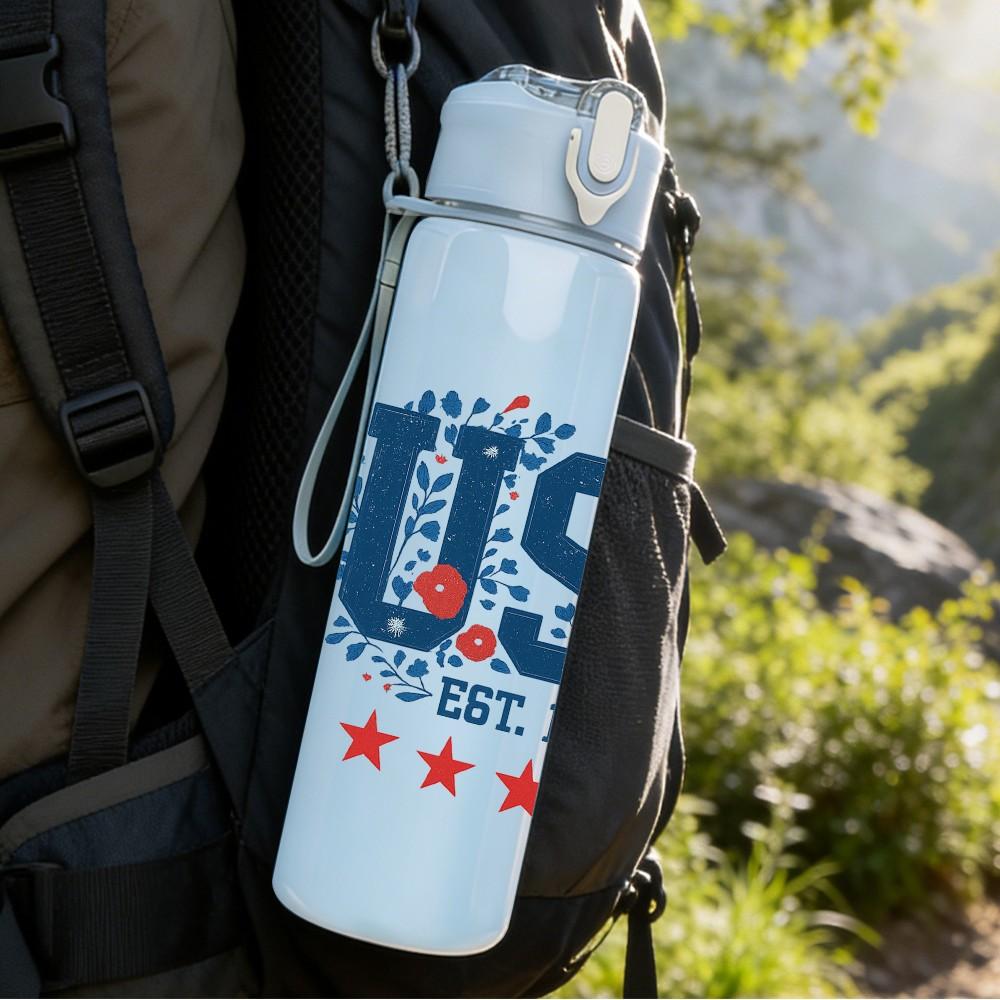1PC USA Vintage Star Letter Logo 750ml Color Plastic Sports Water Bottle Leakproof Flip Straw Lid Suitable for Sports Office Home Use