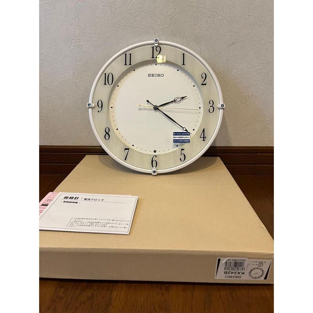 Used SEIKO Radio Controlled Wall Clock KX242B Wood-tone Analog