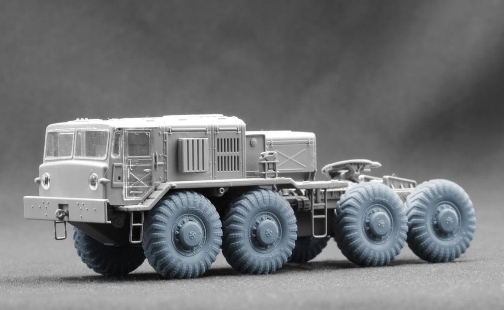 scale Tractor Wheel Set for Plastic Model Kit Parts SCXWM72005 Scale-X 1/72 MAZ-537 I-170 (9 wheels) Trumpeter/Takom, (Military Vehicle)