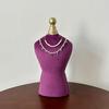 Jewelry Bust Stand Velvets Surfaces Alloy Structure Modern Design Trade Show Retail Display Accessories Organizers