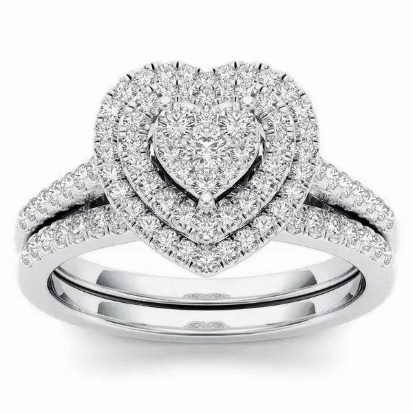 Hecheng Stylish Two-Piece Love Ring with Diamond Halo