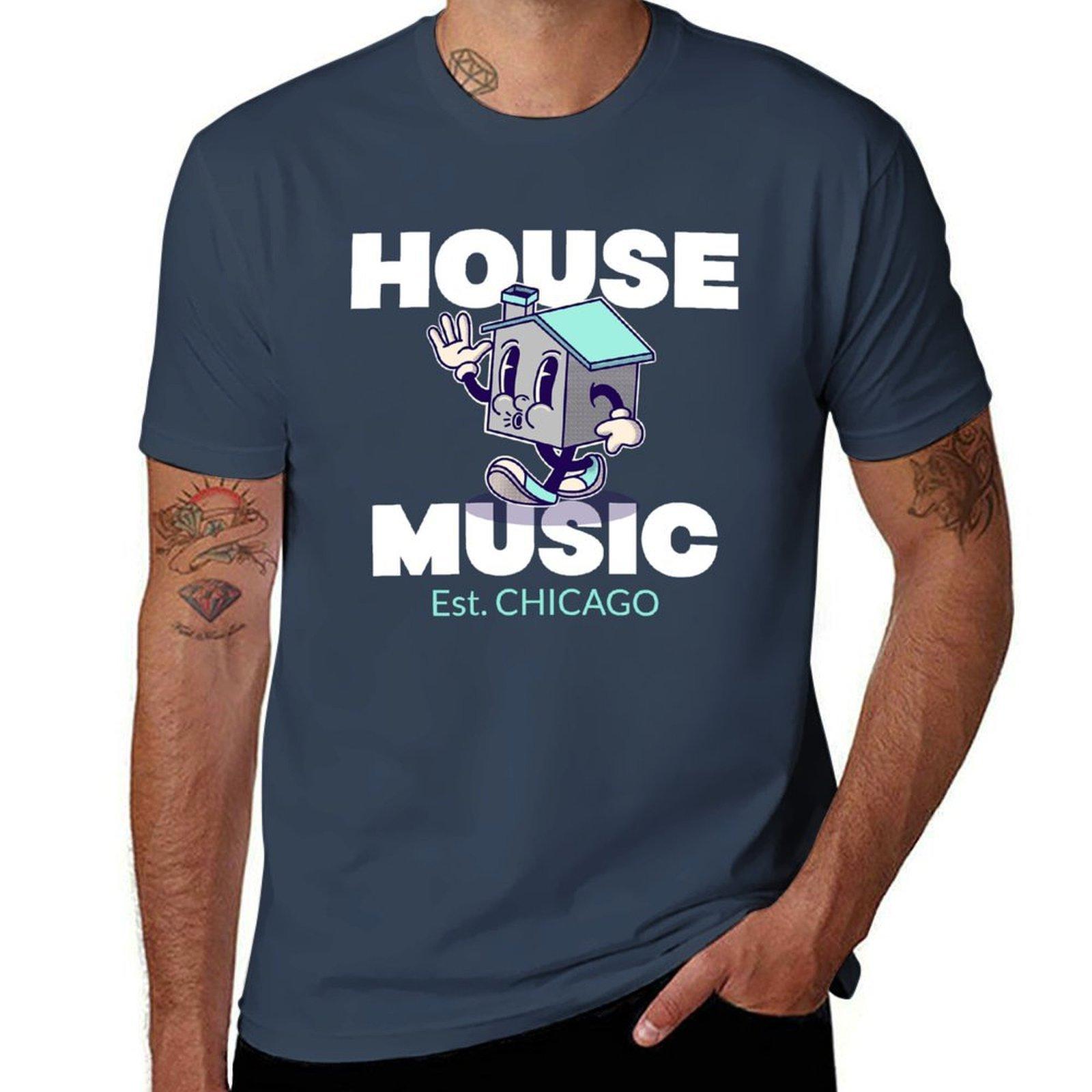 HOUSE MUSIC Est CHICAGO character TShirt Holiday Lightweight TShirt S