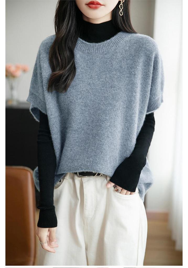 Women's 100% Wool Loose Knit Vest - Round Neck, Autumn/Winter