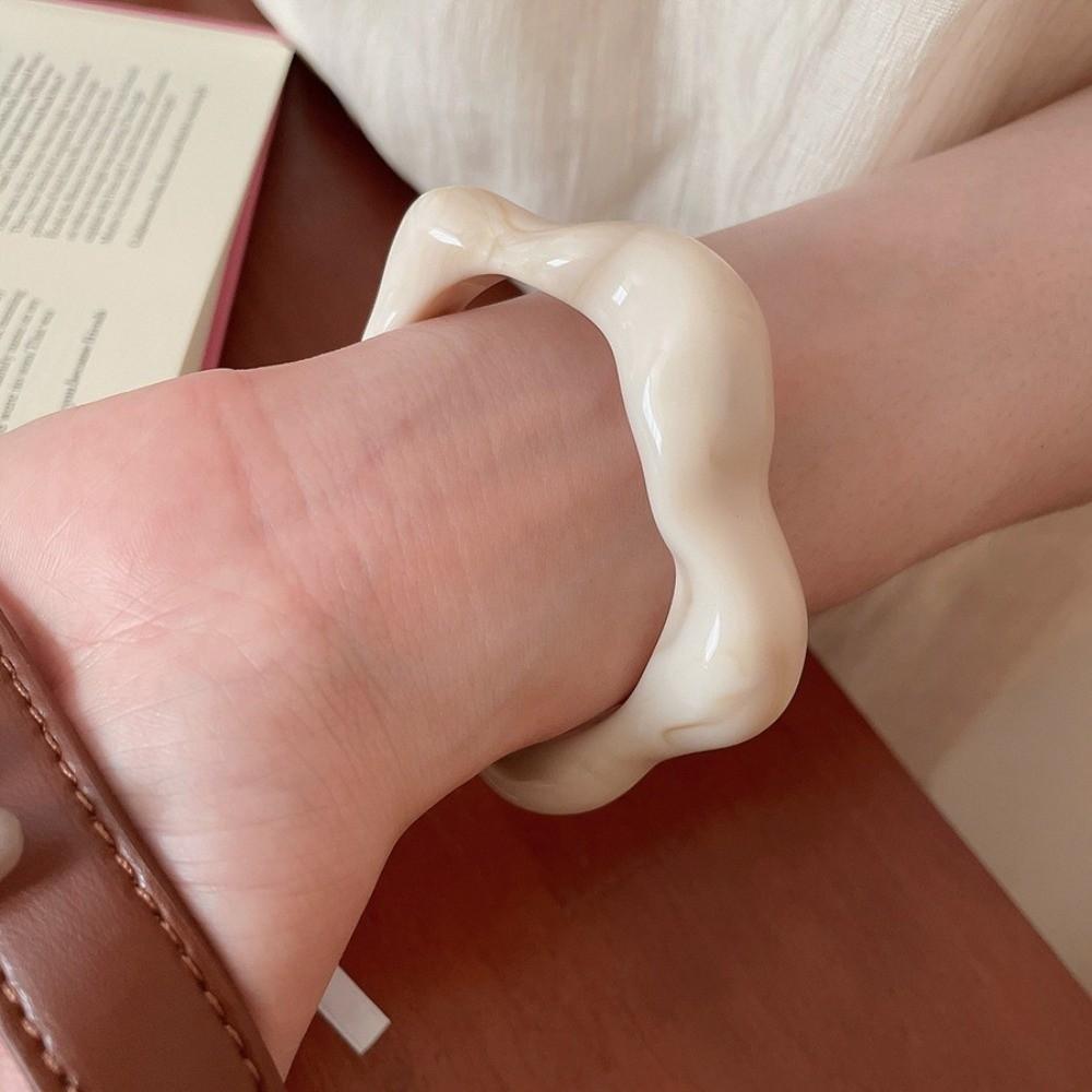 Irregular Resin Bangle Europe American Style Exaggerated Bracelet Unique Wide Open Bangle  Women
