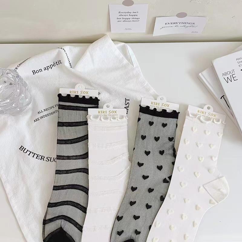 Șosete invizibile Lolita Femei Fete Șosete din dantelă de mătase Crystal Silk Love Heart Sosete la gleznă Negru Alb Șosetă JK transparentă