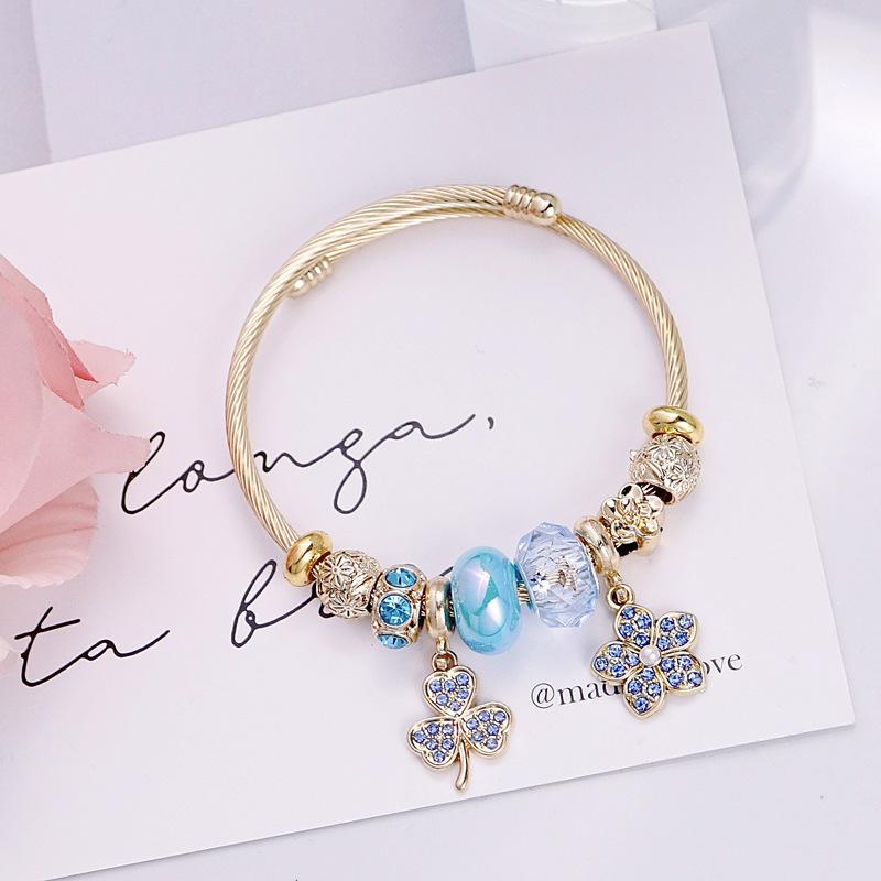 Four Leaf Clover Beaded Bracelet with Moon and Star Pendant Stainless Steel Jewelry for Women