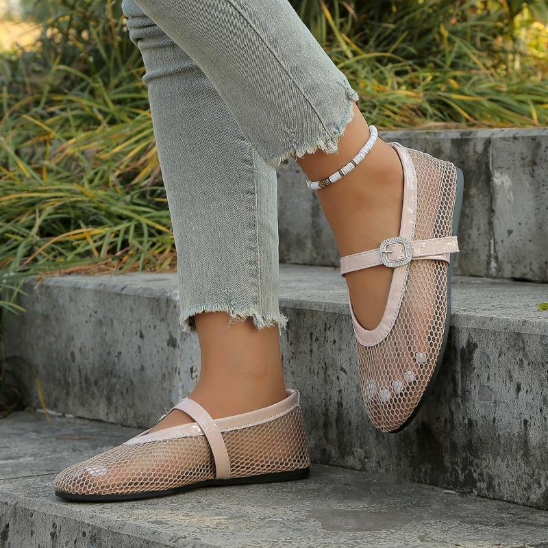 Spring New Sandals Women's Round Head Shallow Mouth Net Cloth Metal Buckle A Word with Soft Sole Non-slip Flat Shoes