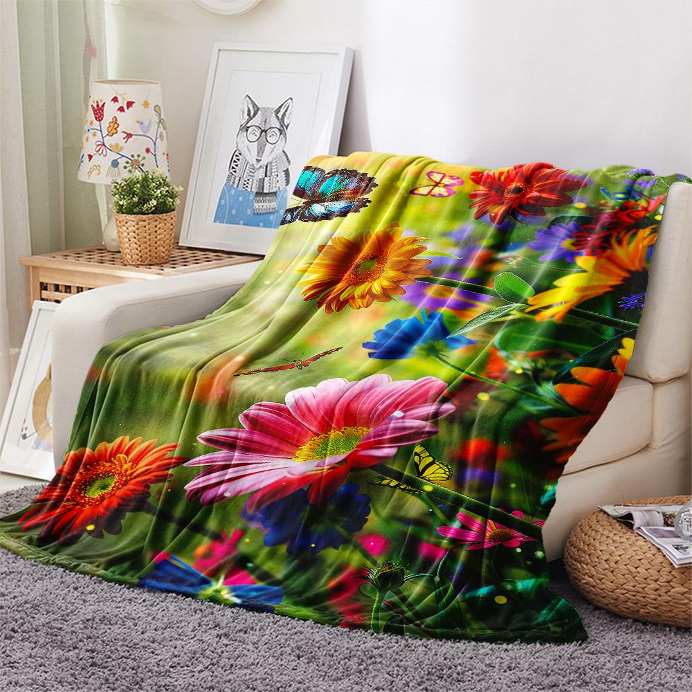 Rose Print Flannel Blanket, High quality Comfortable for All Seasons, Home Decor, Warmth and Comfort, Perfect for Christmas Gifts