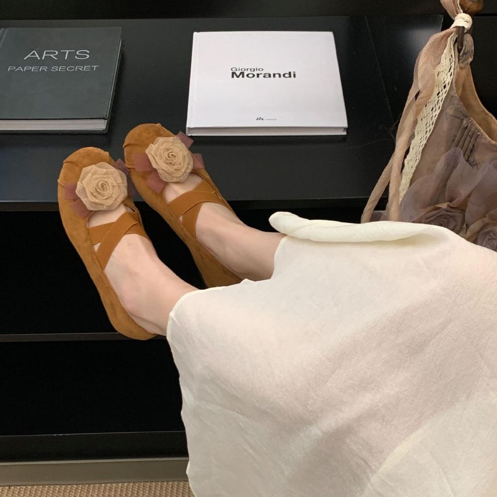 Wieczorny wiatr okrągła główka kwiatowa wewnętrzne zwiększenie wysokości buty Mary Jane nowy chiński styl ze spódnicą płytkie usta płaska podeszwa buty