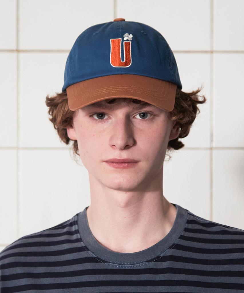 UNALLOYED U Logo Two-Tone Cap / Blue