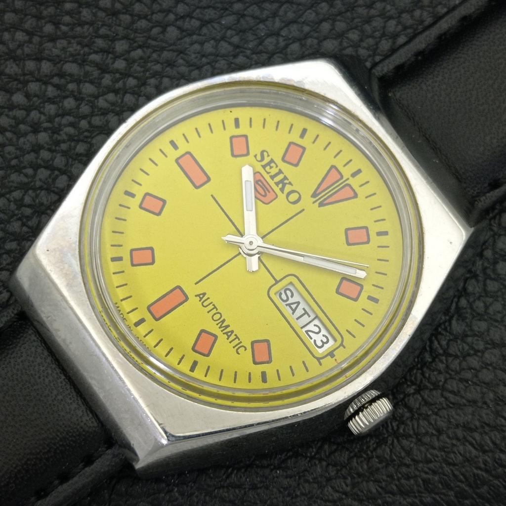 JAPAN 6309A VINTAGE SEIKO 5 AUTOMATIC MENS YELLOW COLOR DIAL WATCH A702739-1