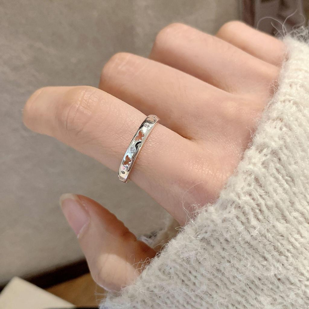 Delicate Butterfly Ring for Women: Open Design, Thin Band, Stackable, Ideal for Index Finger.