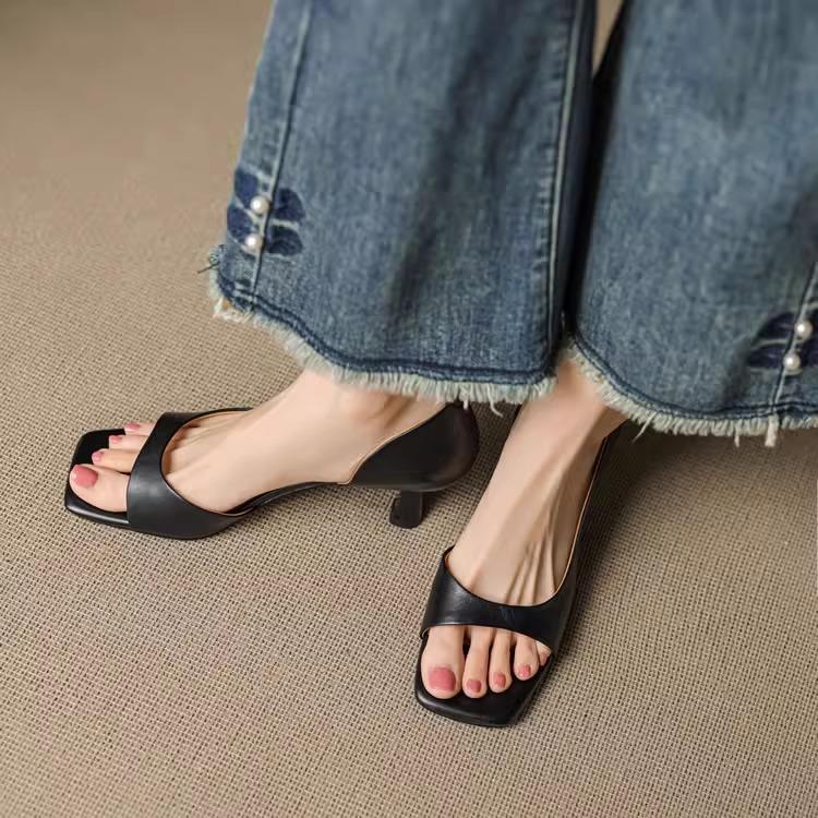 Fashion Women Sexy High Heels Slippers Fashion Flip Flops Dress Party Sandals Design New Summer Outdoor Pumps Beach Slides