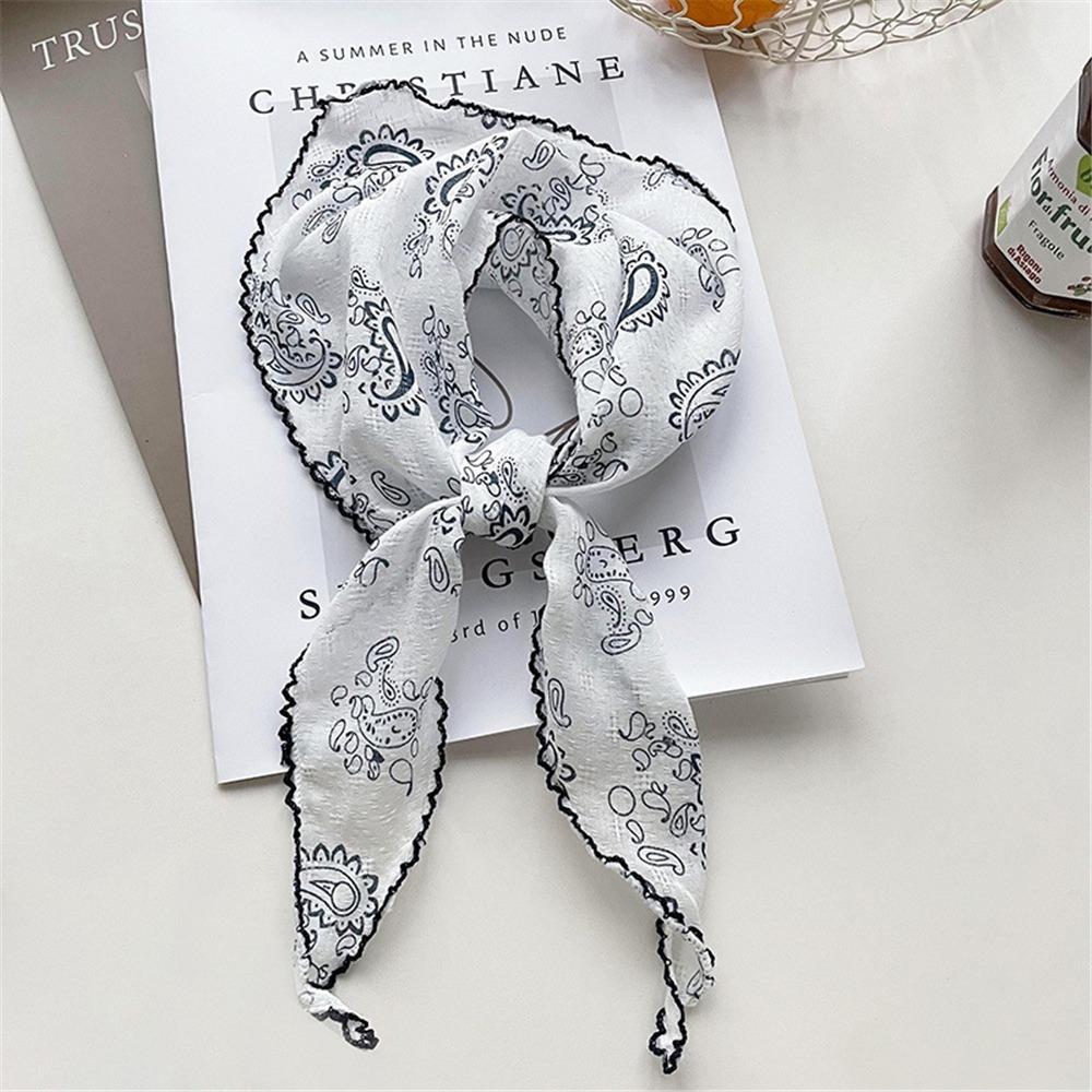 Lightweight Floral Triangle Scarf Korean Style Thin Vintage Neck Scarf Head Wrap Breathable Cotton Linen Scarf for Women