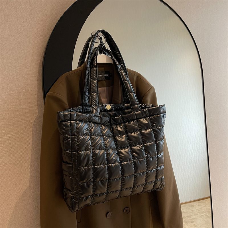 Borse a Spalla Imbottite Marea Space da Donna per Inverno Borse a Mano Nere di Grande Capacità Designer Nylon Cotone Caldo Tote Solido
