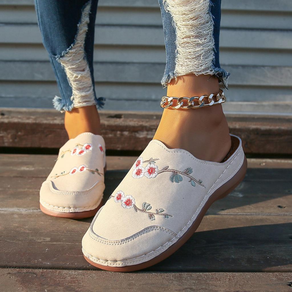 Ethnic style flower bag head slippers women's shoes European and American large size round head bag head wedge heel fashion outer wear embroidered h