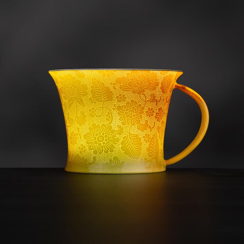 Gubai Jingdezhen Hand-Carved Ceramic Latte Mug
