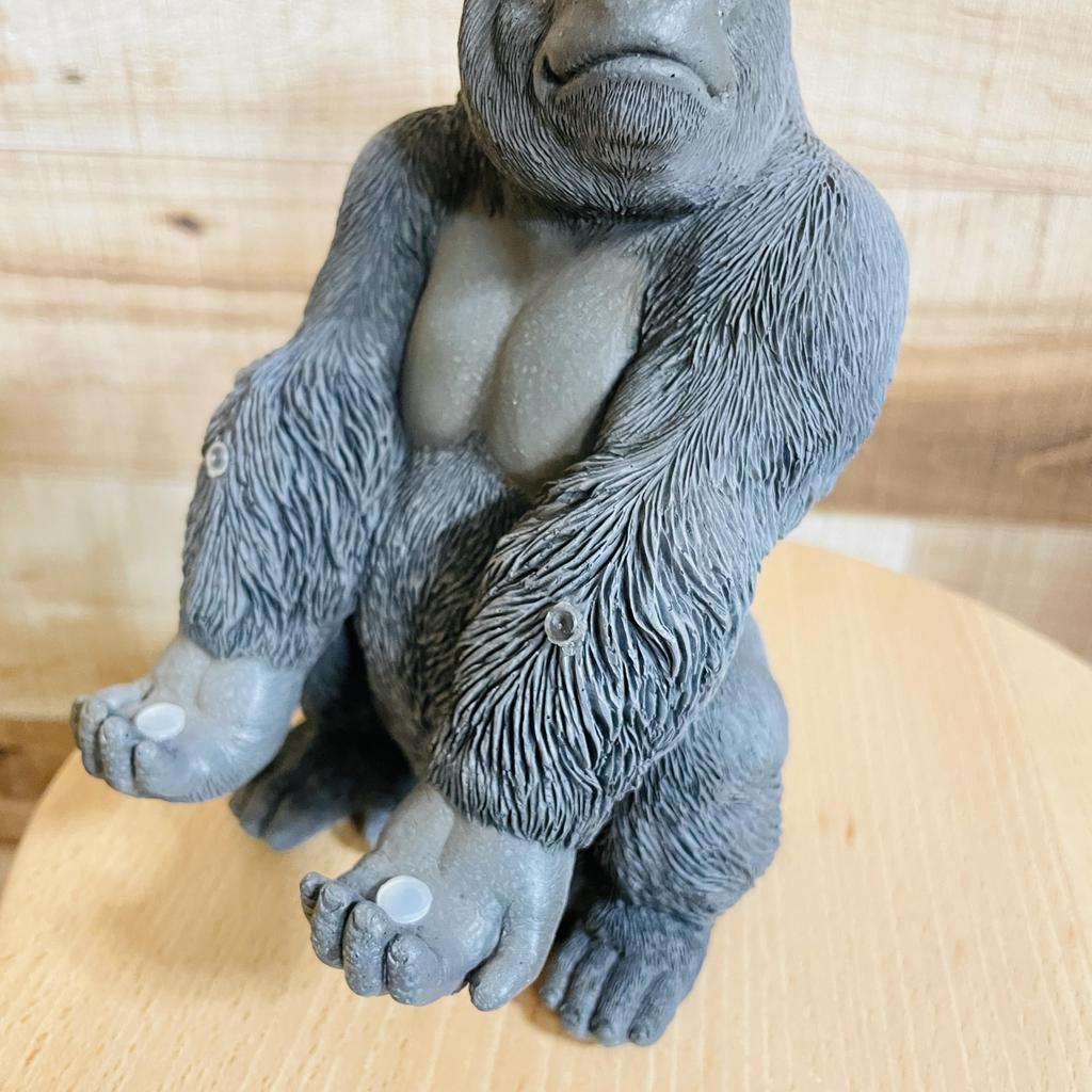Ubia Gorilla Smartphone Stand, 12 x 11 x 19 cm, Doll Figurine, Animal Ornament, Garden Decor, Gorilla, H20379-A
