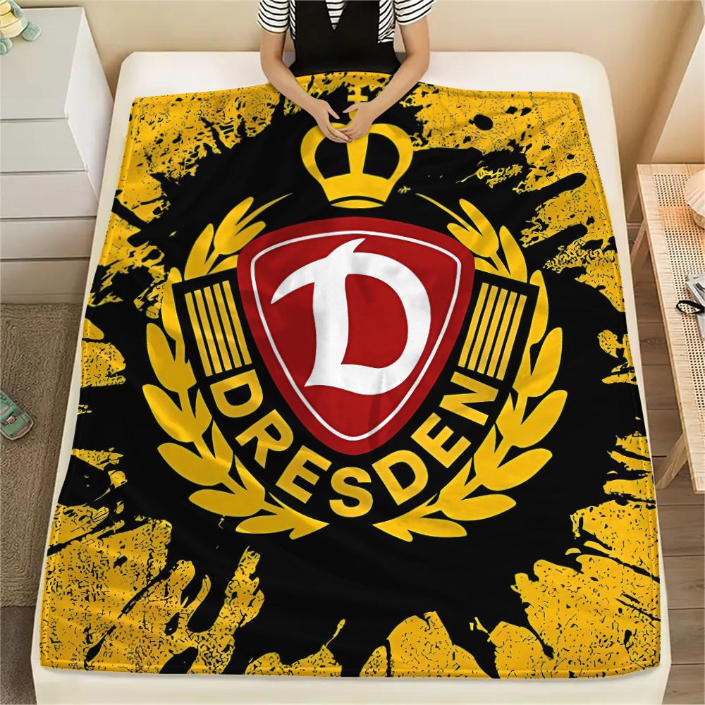 

1 шт. Фланелевое одеяло с принтом SG Dynamo Dresden, Высококачественное, Для всех сезонов, Декор для дома, Тепло и уют, Идеально для рождественских подарков 80cm x 120cm