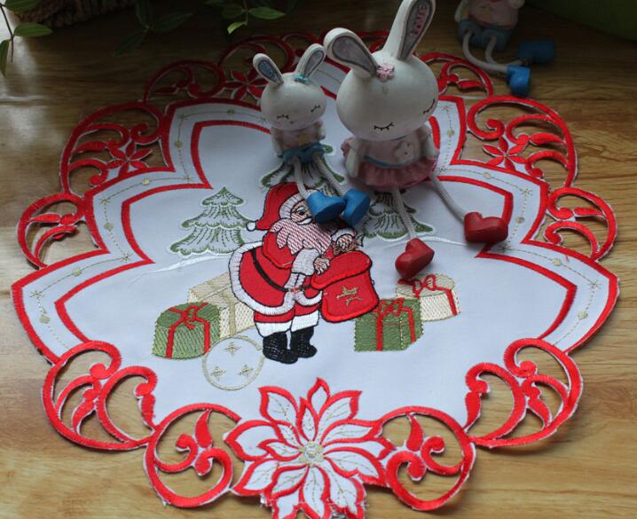 Europe Santa Claus Pattern Embroidery Table Place Mat Cloth Christmas Coaster Placemat Kitchen Table Decoration and Accessories