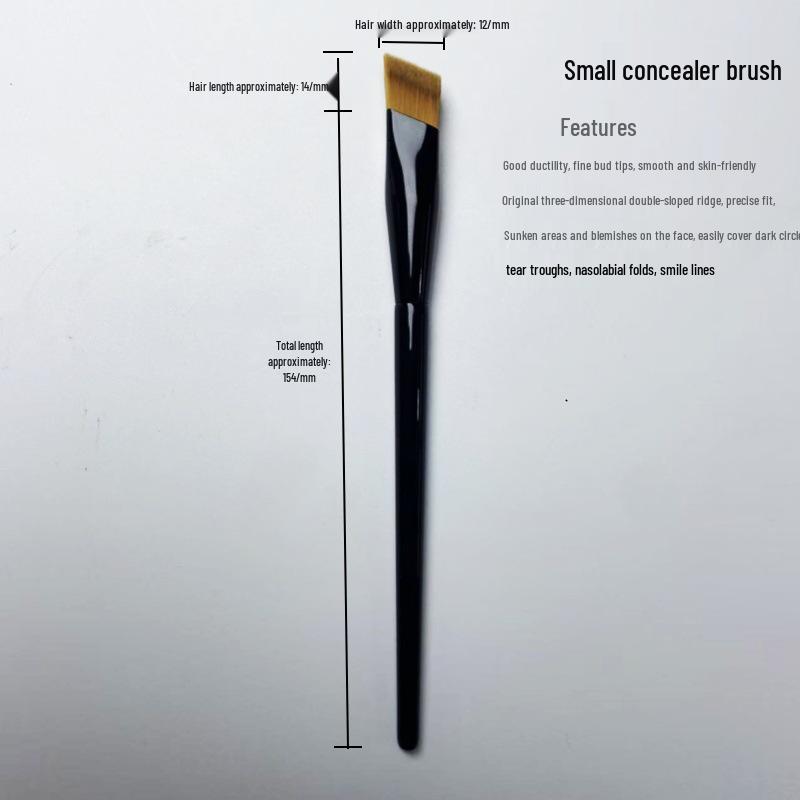 Small Axe Concealer Brush: Precision Foundation, Highlight & Makeup Tool
