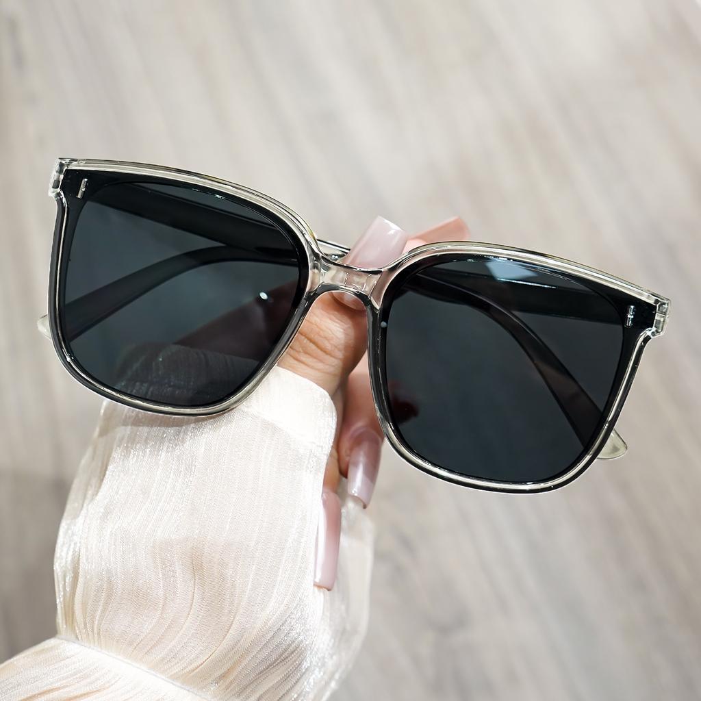 2Pcs Trendy Fashion Glasses - Durable Pc Frame Stylish Eyewear For Men & Women Perfect For Fashionable Accessory