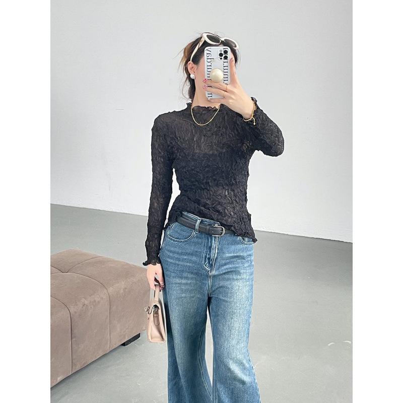 

Жіночий одяг на осінь та зиму: багатоколірна шифонова сорочка в складку, напівпрозора футболка з круглим вирізом та довгими рукавами, стрункий та універсальний топ average size чорний