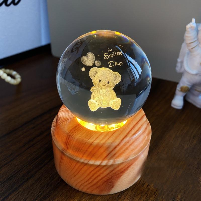 Luminous 3D Carved Rotating Base Crystal Plastic Ball Night Light Fashion Trend Graduation Gift Bedroom Tabletop Decor 84*84*123mm