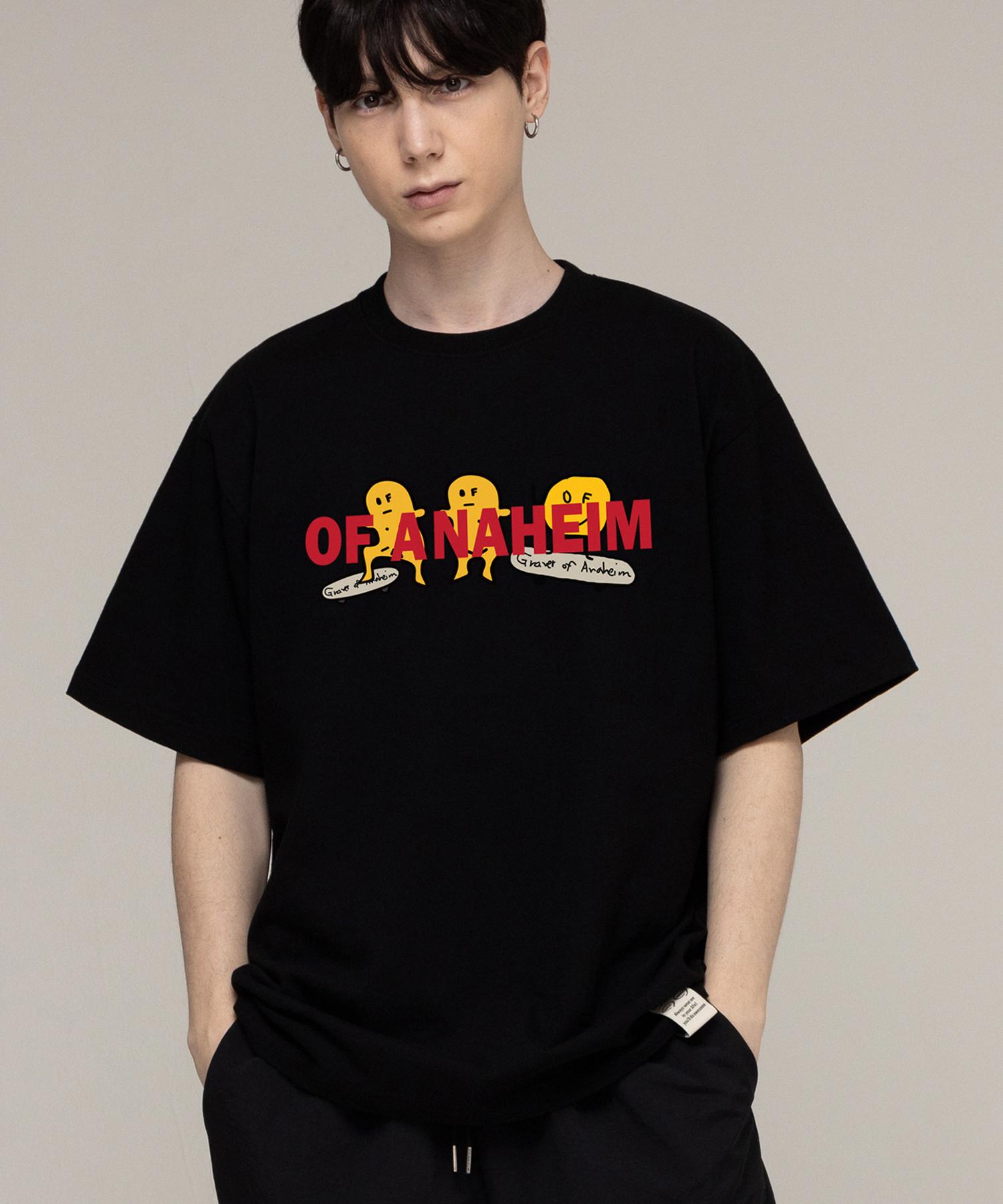 Graver [Unisex] 3 Smile Board Short Sleeve T-Shirt_Black/Red Logo Black_Red Logo/S
