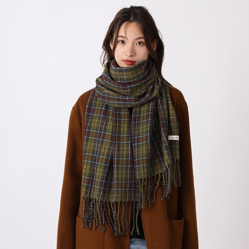 Retro green plaid scarf women's autumn and winter versatile personality advanced sense warm shawl scarf new