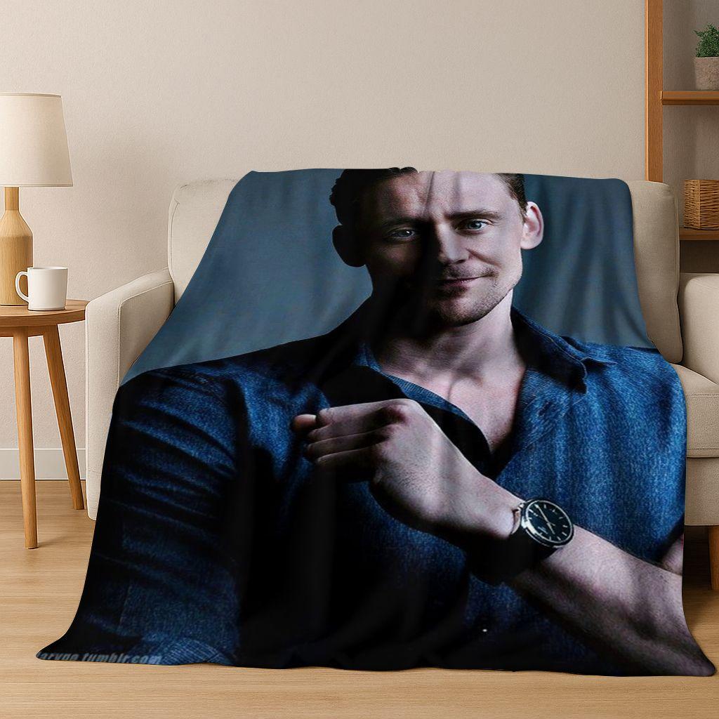 3D Tom Hiddleston Art Actor Star Flannel Blanket,Cozy Soft Throw Blanket for Home Bedroom Bed Sofa Picnic Office Cover Kids Gift