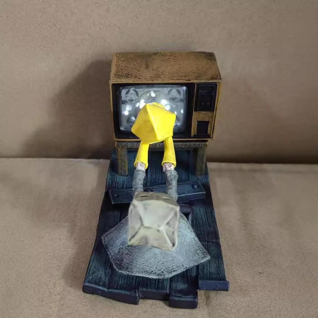 Little Nightmares 2 Limited Edition Luminous Anime Figure Display Ornament