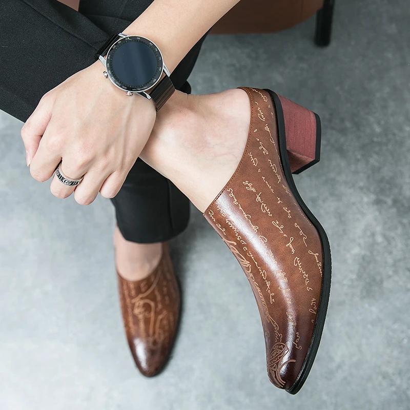 Módní Nové Letní Muly na Vysokém Podpatku Pánské Polobotky Pro Muže Kožené Pantofle Pánská Ležérní Obuv Formální Mokasíny Společenská Pánská Nazouvací Obuv Sandály