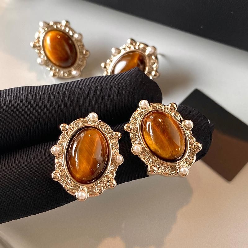 Tiger's eye oval pearl stud earrings autumn and winter temperament earrings personalized fashion earrings women