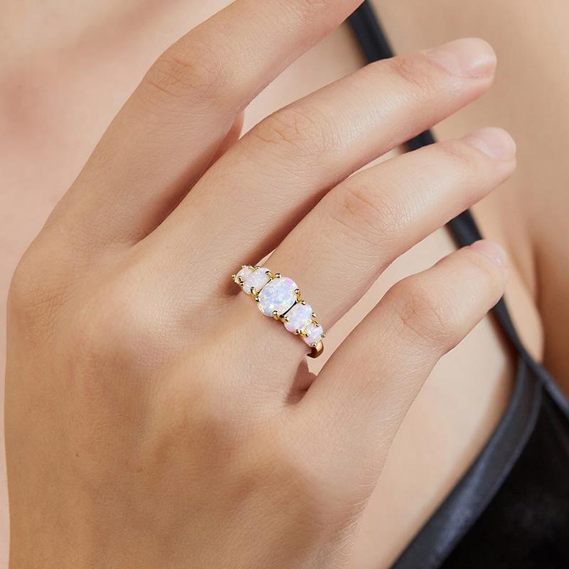 Popular female egg opal Opal exquisite ring niche jewelry gift European and American style fashion opal ring