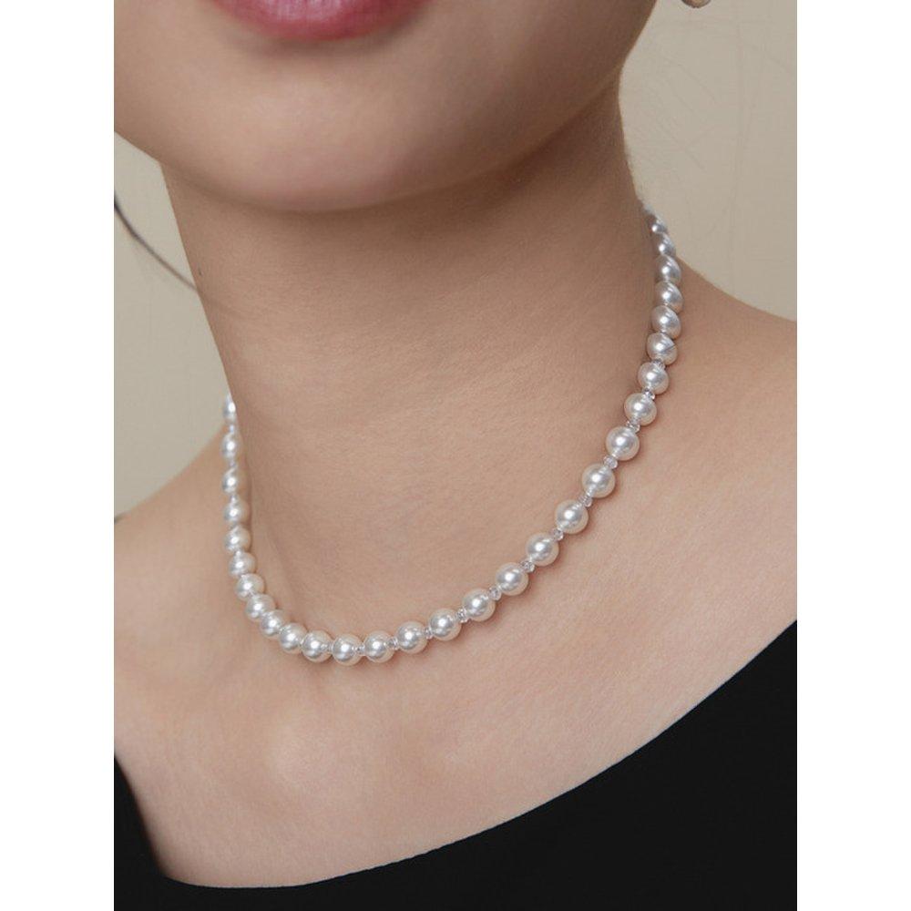 (925 Silver) Lily Pearl Choker