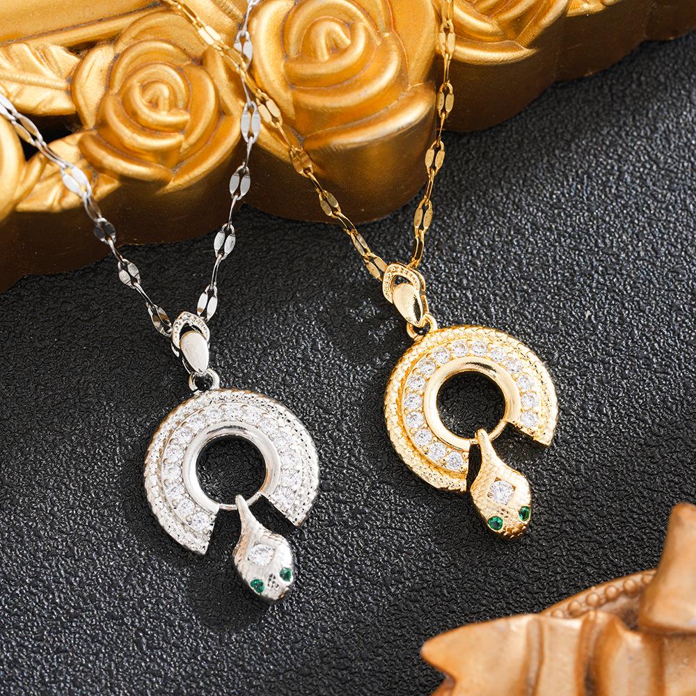 Elegant Diamond Inlaid Titanium Steel Snake Necklace for Women - Shiny Luxury Clavicle Chain