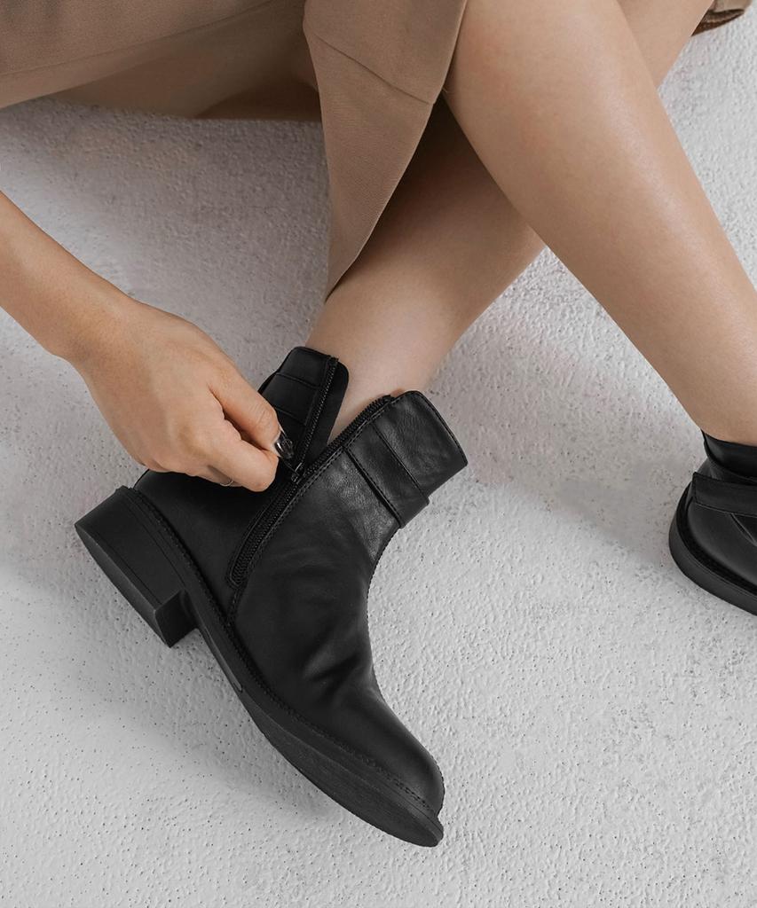 Chaakan Zint Belt Strap Ankle Boots Bsltr4F217