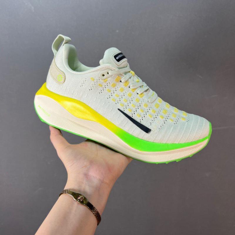 ZOOMX INVINCIBLE RUN FK4 Breathable Lightweight Cushioned Running Shoes