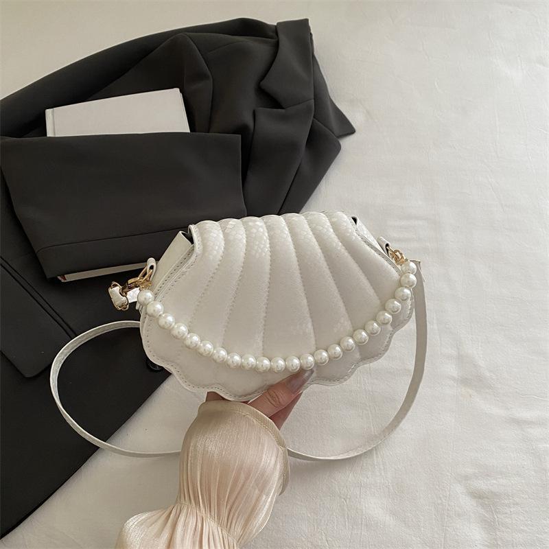 Premium shell small bag women's 2025 autumn new pearl handbag fashionable and simple shoulder messenger bag