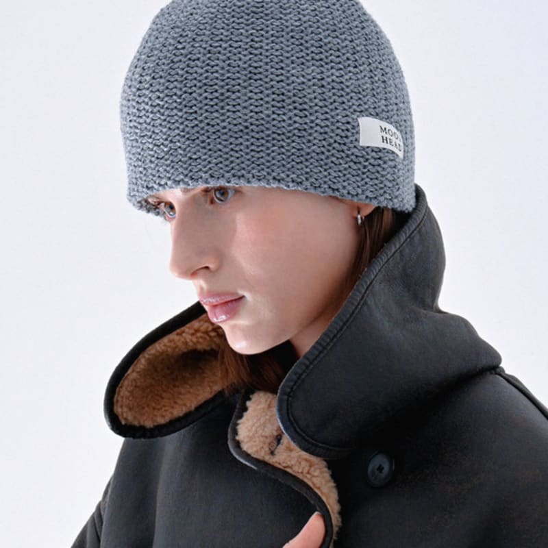 

MooiHead Шапка бини вязаная с коротким лейблом_2 цвета gray