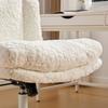 Silla de Manicura 26.4 Pulgadas Asiento Silla de Oficina Pelo de Conejo Artificial Hogar con Base Giratoria de Metal Escritorio Vanity Ajustable (Crema)
