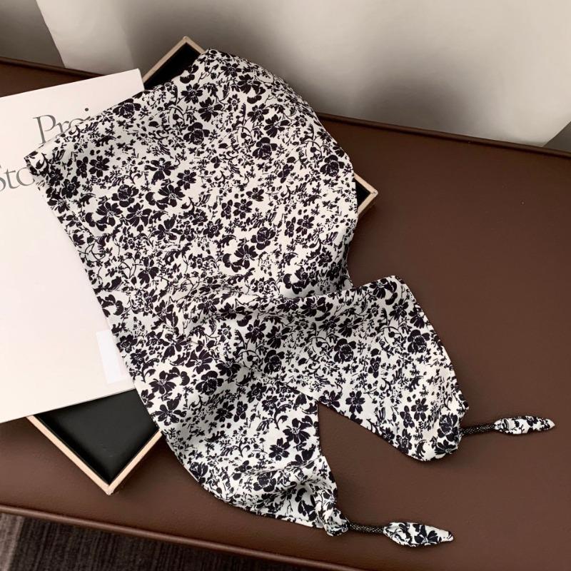 Silk scarf new fashion wheat ear cashew flower silk scarf head scarf beaded small scarf scarf triangular scarf waist tie