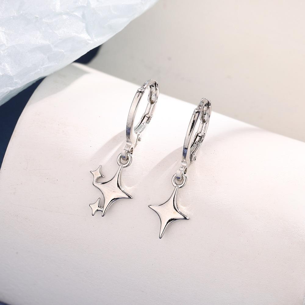 Asymmetrical Tetragonal Star Ear Buckle Versatile Earrings Simple Creative Lucky Cross Star Earrings Tide