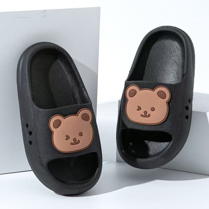 

Детские тапочки для мальчиков и девочек с рисунком из мультфильма, нескользящие, легкие тапочки для улицы 34/35 чёрный