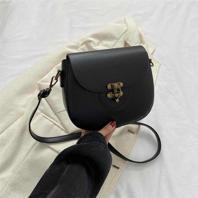 Chic Retro Saddle Bag 2023 Trendy Unique Design Women's Casual Shoulder Bag
