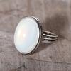 Xiaomi Huitan Elegant Women Ring with Oval Imitation Opal Party Charming Vintage Accessories Engrave Design Silver Color Lady Jewelry